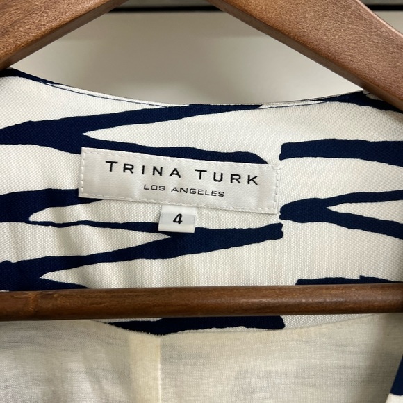 Trina Turk 100% Silk Ring Closure Wrap Dress Zebra Print Blue/White - Picture 5 of 9